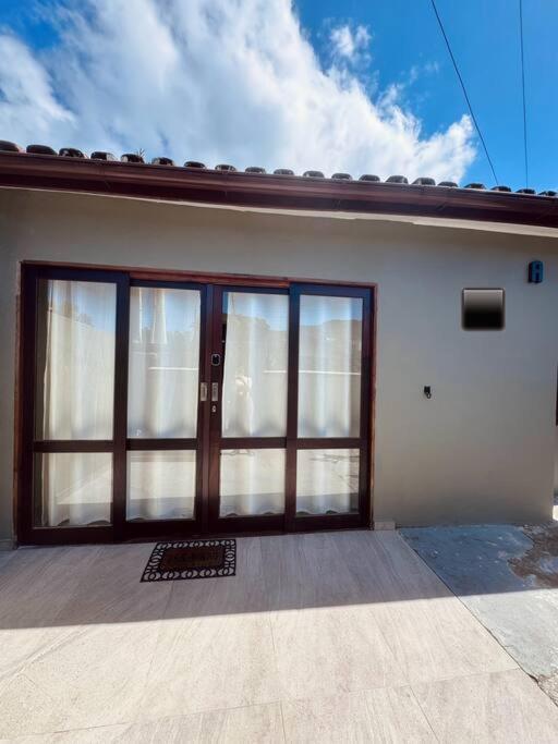 Casa Inteira Aconchegante, A Pe, Estacionamento Ubatuba